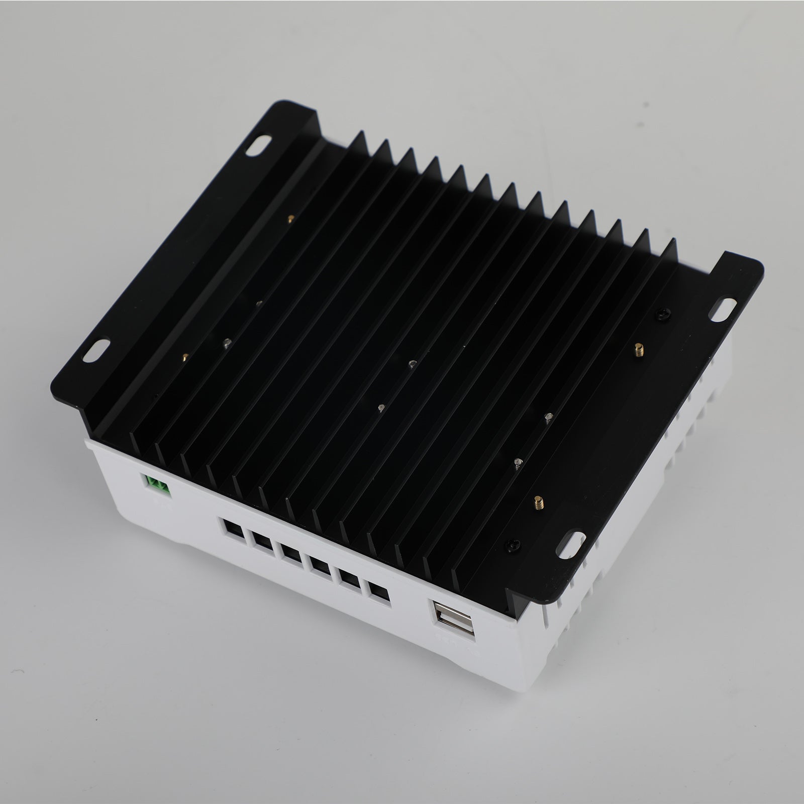PWM 40A 12V 24V 48V Solar Charge Controller For Lifepo4 Lead Acid Gel Battery