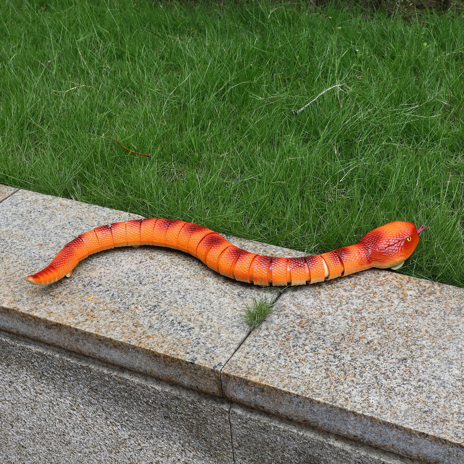 RC Anaconda Snake Remote Control Infrared Animal Prank Toy Gift For Children