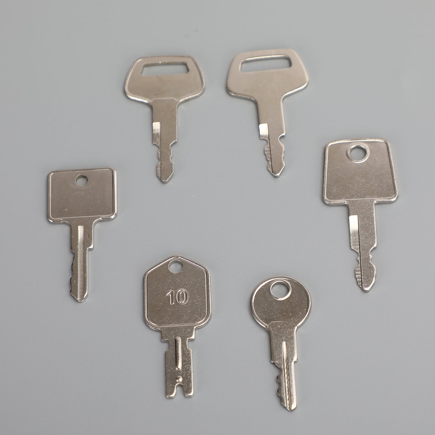 24 Ignition Key Heavy Construction Equipment Set For Volvo Cat JD Komatsu JCB UE